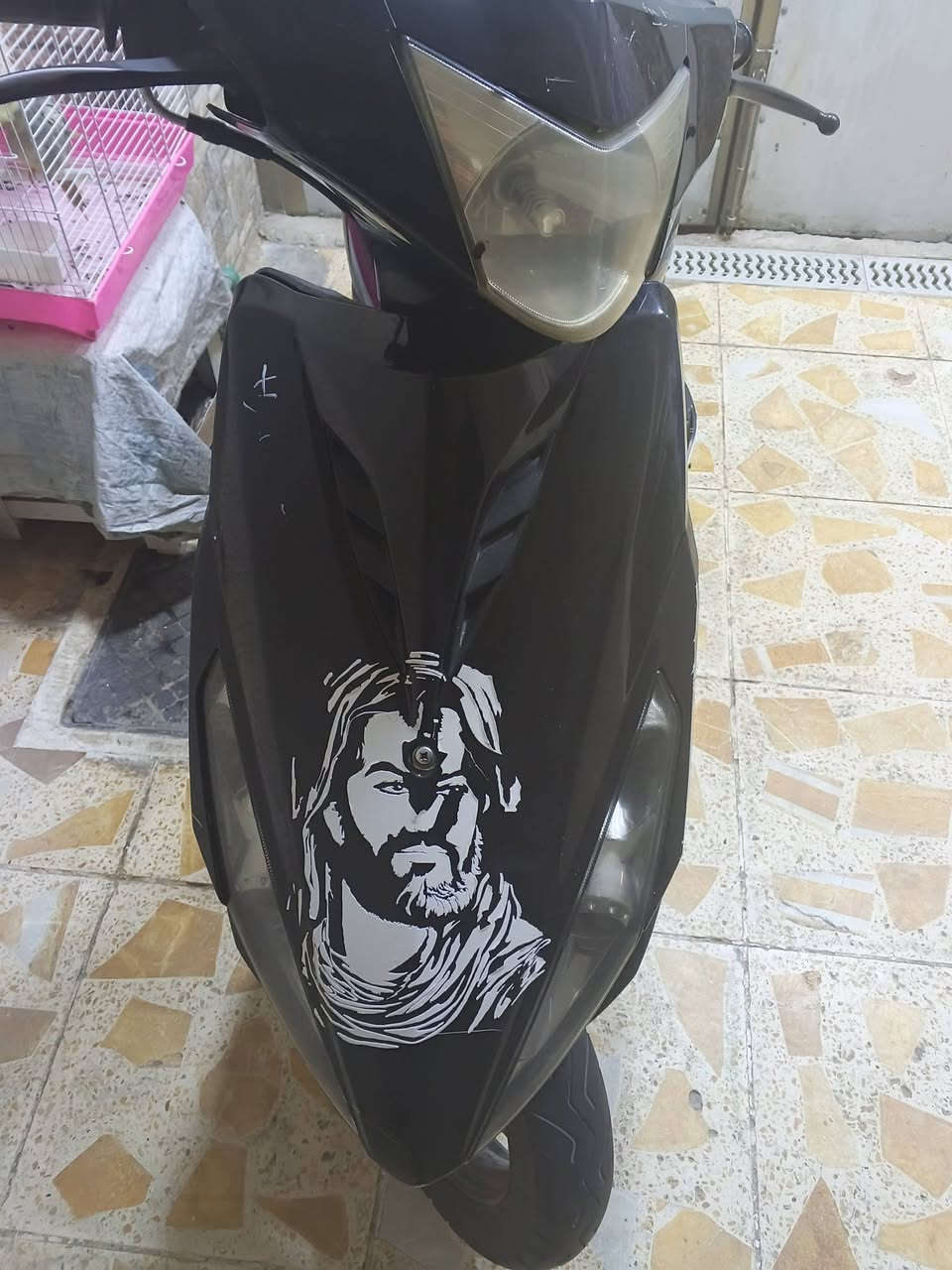 السلام عليكم دراجه ماكس مضلع للبيع مكينه برغي مامفتوح بيه 450وبيه مجال
عنوان شعب ***********
