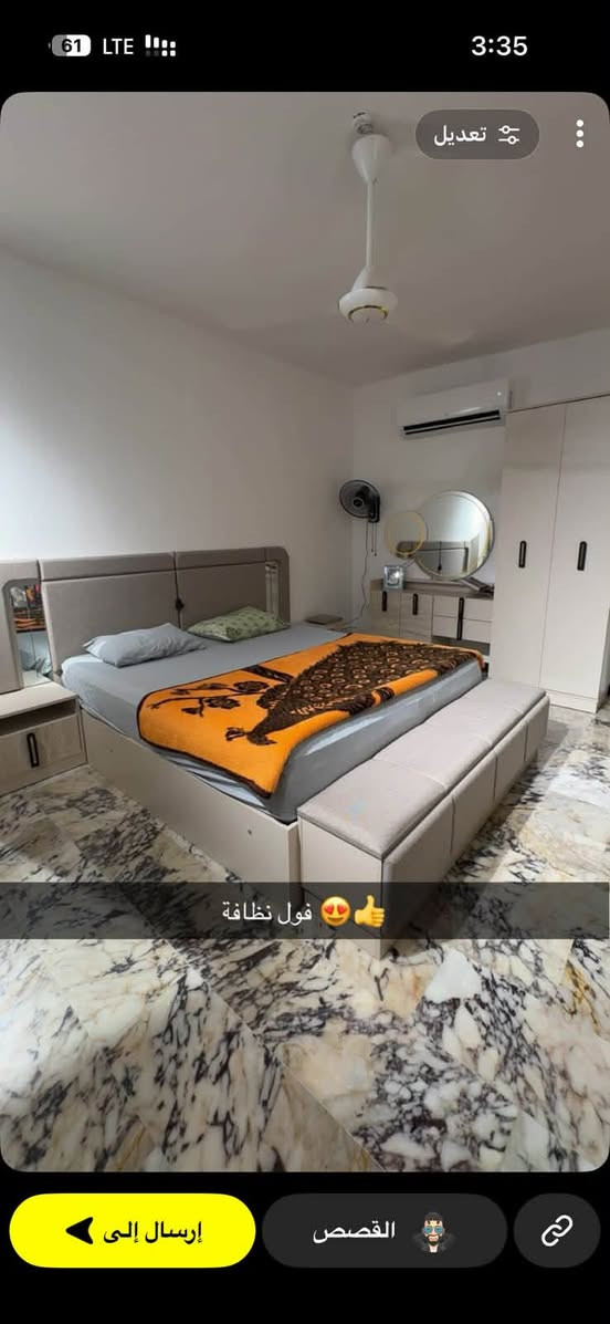غرفة
8 قطع 

مراية عامودية
كنتور 6 بوب 
وباب عدد2 
🛑كما موضح بلصورة 🛑

جازلونة خزن
خزن تحت سرير
ميز مكياج مع مراية مع لد شمسي  
مع ميز وجرار وباب ايضا ً
مع جرار عدد 2 يم راس جرباية

نظافة مرتبة ايضاً 
استخدام شهرين فقط
سبب البيع لان داشيل 

سعر شراء اني ماخذهة ب1،750،000 

سعر بيع الحالي مع دوشك نظافة ودوشك جدد وكالة

1،200،000 معروض وبي مجال للشراي

مكاني بغداد حي اعلام 

***********
