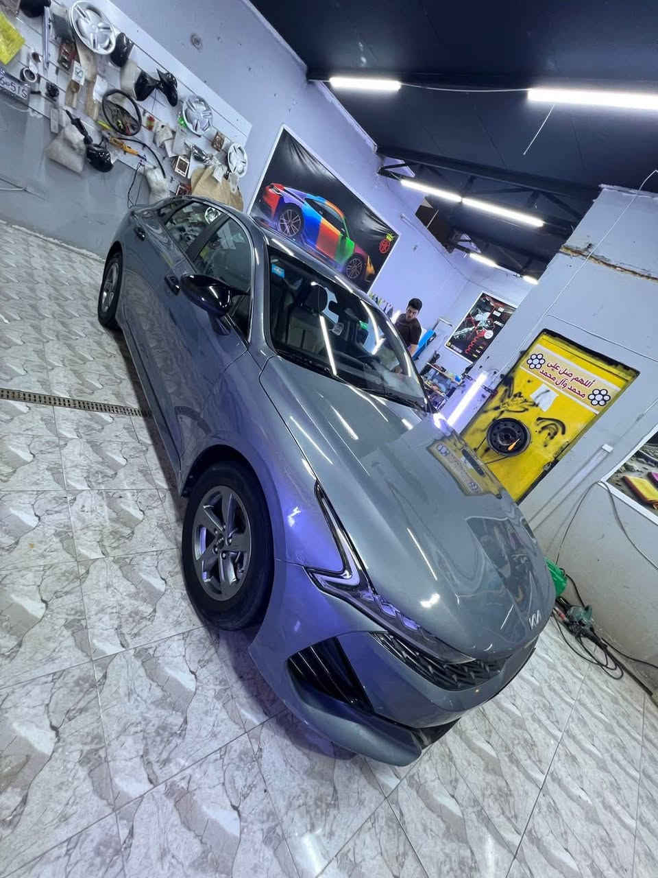 سلام عليكم

Kia k5 Lx 1.6 torbo

نضام الدفع AWD

موديل 2023

 نص فول 

بصمه تشغيل 

بصمه دخول بابين ذكيه 

رادار امامي 

كامره بالجامه تحديد المسار 

رادارات خلفيه نقاط عمياء 

6 عدسات اماميه 

لد نهاري

ويل حجم 18 

شاشه كبيره تحكمات القياده من داخل الشاشه

كشنات جلد اسود وابيض

اوتو هولد 

سايد بريك دكمه 

قيادة الية ومثبت سرعه

شحن لاسلكي 

مع مخارج شحن جارج فاست تدعم ابل كار بلي واندرويد اوتو مع منافذ شحن خلفيه 

داخل اسود ورصاصي  

ضرره تبديل بنيد فقط وبارد بخشم جاملغ امامي  سياره باسمي ورقمه بابل
  
سعره ١٦٧ وبيه مجال بسيط
*********** واتساب
