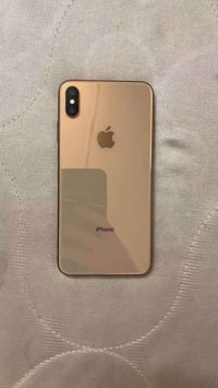 آيفون XS ماكس • ٦٤ • بطارية ٨٢٪