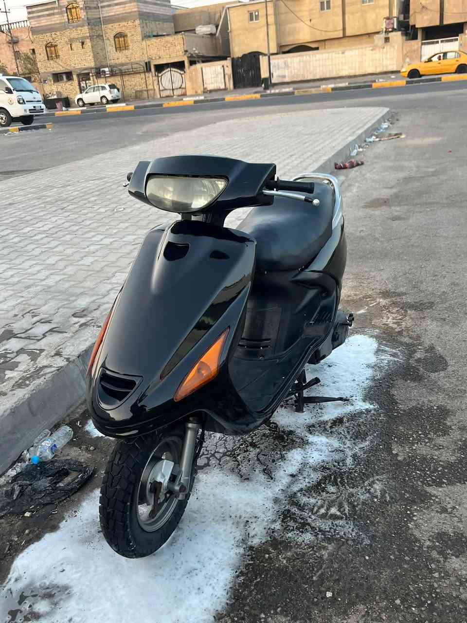 سلام عليكم دراجه ما مفتوحه دراجه نهضه حلوه  كهربائيات كله شغاله هندر سلف بس نقص باتري سعر خاص مو شراي لا يدخل   بيع او مراوس ماكس عدله ***********

