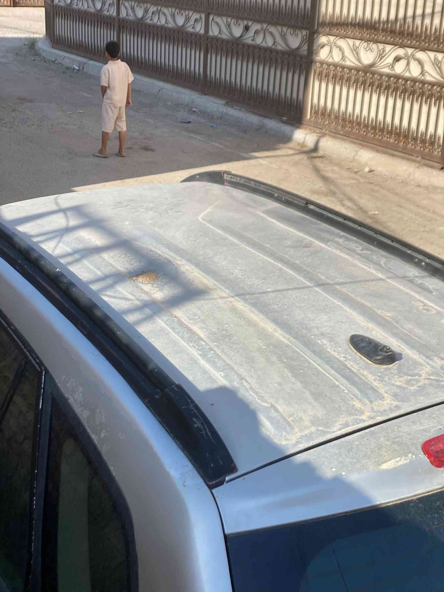 السلام عليكم راندو ٢٠٠٩ بغداد بأسمي السعر ٥٠ ورقه بيه كاز كيت وتصليح بل القماره ٠٠٠ رقم التليفون 7704268240 ابو عباس
