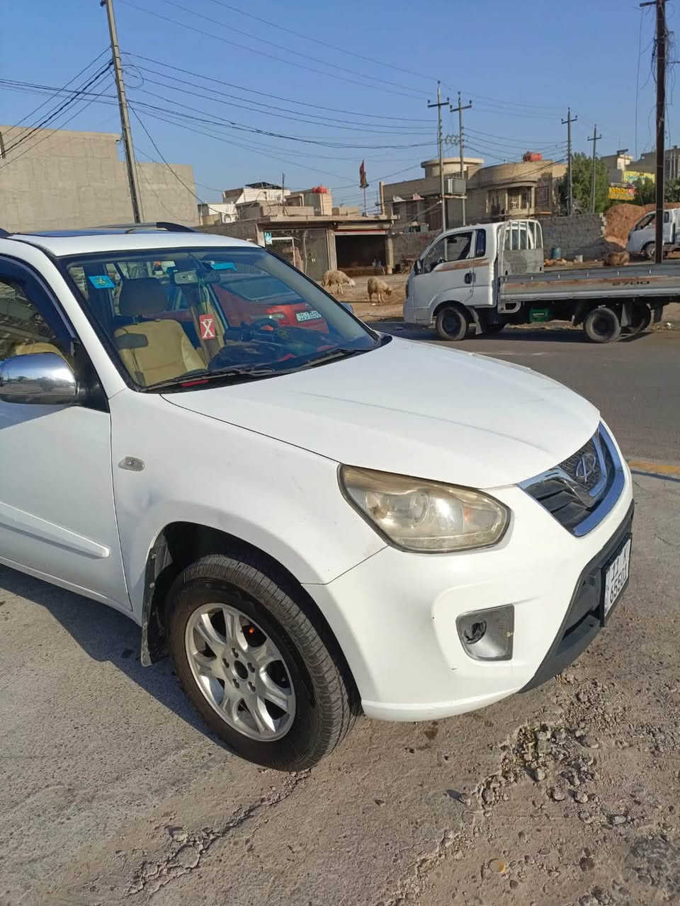 تيكو موديل ٢٠١٥ مكفولة كلهة شغالة تبريد خير من الله تخم تاير كهربائيات كلهة شغالة مكينة خير من الله  وبيه خدوش ضاهرية   ماشية ٨٠الف السعر ٧٥ وبيهة مجال حك الجية مكاني بغداد  وهذا رقم ***********
