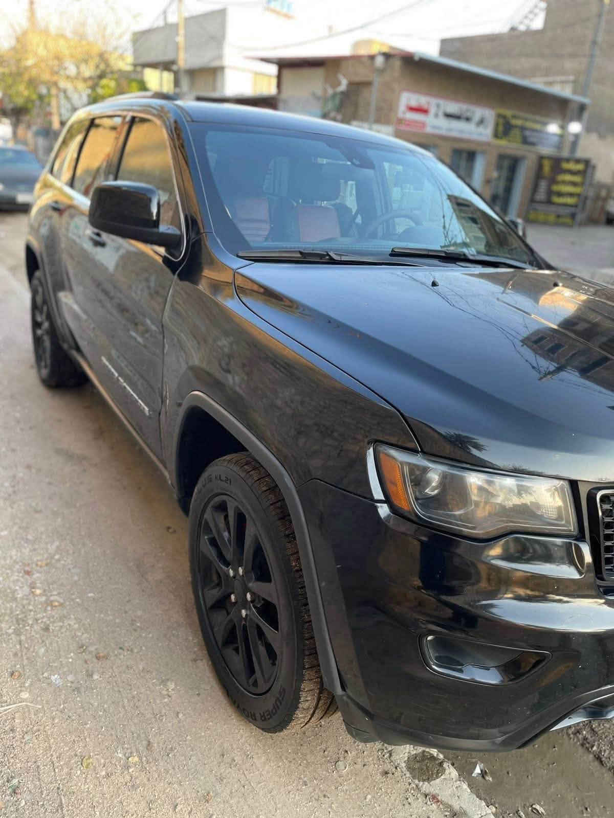 لاريدو 2020  وارد امريكي حادث خفيف
***********

بغداد حي الجامعة

كير محرك صدر تبريد كله مكفول
ماشية 80 

صور الحادث بالمنشور
