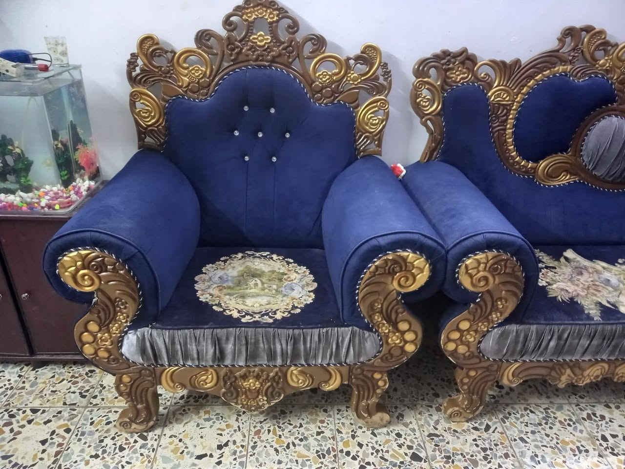 سلام عليكم 
تخم ملكي مفصله تفصال 
السعر ٥٥٠
مكان بغداد 
***********
