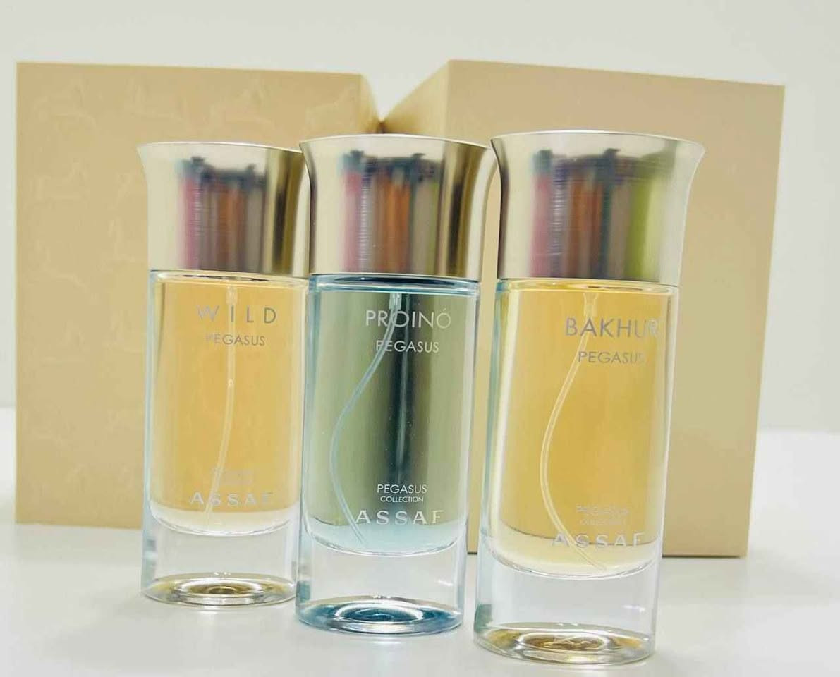 مجموعة بيقاسوس من عساف 3 عطور حجم 100 مل الباكجنج جداً مناسب كـ هدية 🥹💅🏻✨

وايلد Wild عطر جريء وجذاب النوتات  برغموت، فلفل وردي، ياسمين، عنبر، فانيليا وباتشولي 🫶🏻💖

بخورBakhur عطر شرقي دافئ وفخم. النوتات زعفران، هيل، قرفة، ورد، عود، عنبر ومسك 🍂

بورينو Proino عطر منعش وناعم النوتات  ماندرين خوخ  فراولة ياسمين، عنبر وباتشولي 🌷✨

الـعطور ماستر كوالتي ⚡
سـعـࢪ الـبكج  :  50د.ع 🇮🇶
الـتوصيل لـبغداد 4 وللـمحافظات 6 حلة, بابل
