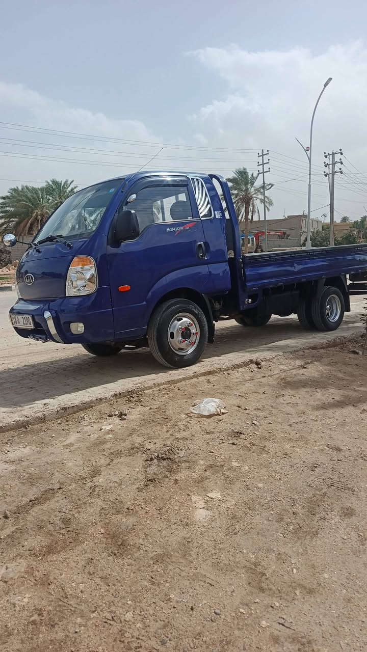 سلام عليكم كيه فحل مسكر سبلاين اصل موديل 11 سياره كفاله عامه من كلشي مكينه گير شاصي رقم شاصي سنويه 29 مكان نجف مشخاب ***********
