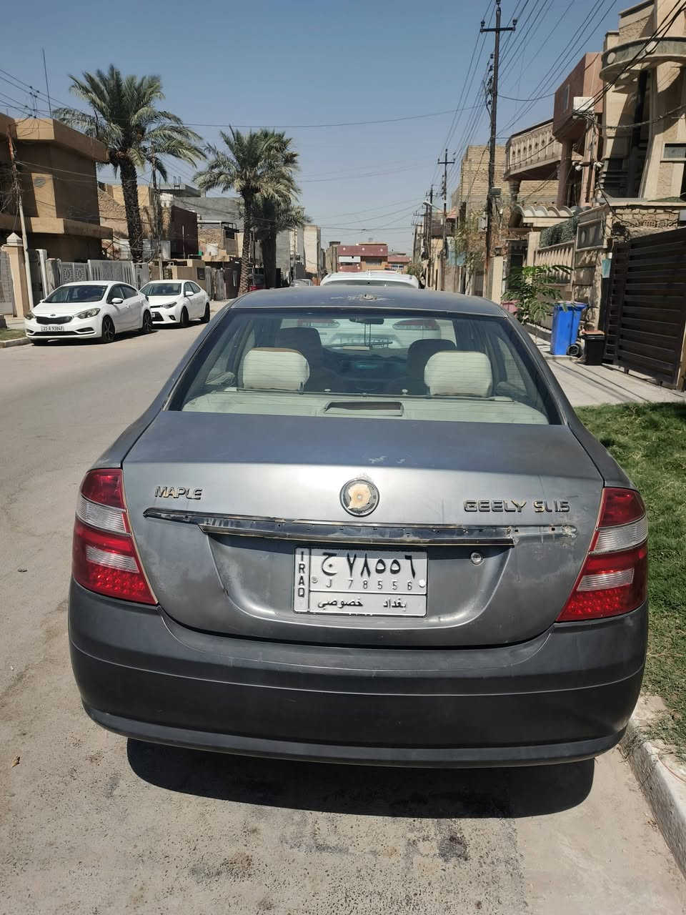 سلام عليكم سيارة جيلي موبل صيني مودل ٢٠١١ للبيع للسفسار ***********
