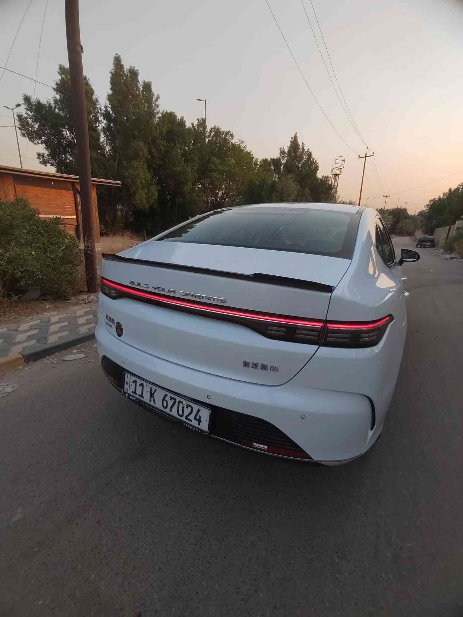 سلام عليكم byd 🌹 دسترويل🌹 محرك ١٥٠٠ ماشيه ٢٧ الف سيال جديده استخدام شخصي  مواصفاتها سياره معروفه جديده مكفوله كفاله حتى من الشخط
بغداد الكرخ البياع اي استفسار *********** بي وتساب
