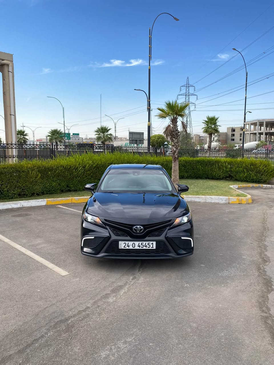 � تويوتا كامري SE 2024 🔥
💥 السعر بلاش بلاش بلاش 💥
❗ أقل من سعر السوق — للجادين فقط ❗

🚘 CAMRY SE 2024
🇺🇸 مواصفات أمريكية
✨ فئة SE الرياضية

🔹 محرك 2.5 لتر — 4 سلندر
🔹 قوة 203 حصان
🔹 جير أوتوماتيك
🔹 دفع أمامي
🔹 شاشة وسطية
🔹 كاميرا خلفية
🔹 مثبت سرعة
🔹 تحكم بالمقود
🔹 أنظمة أمان ومساعدة للسائق
🔹 تصميم SE رياضي

📋 رقم الشاصي:
4T1G11AK5RU213321

💰 السعر: بلاش بلاش 🔥🔥🔥

سيارة ماشية ٦٥ الف ميل 
مكفولة من گير محرك كهربائيات 
بدوه دواخل  
ضررها فقط باب واحد صبغ  
ب سعر بلاشش بلاشش 
سعرها ١٩٥$ ورقـــة و مجال 🔥🔥 
مكان دهوك 
للأستفسار اتصل هلى هذا الرقم 
كورك-واتساب 
***********
