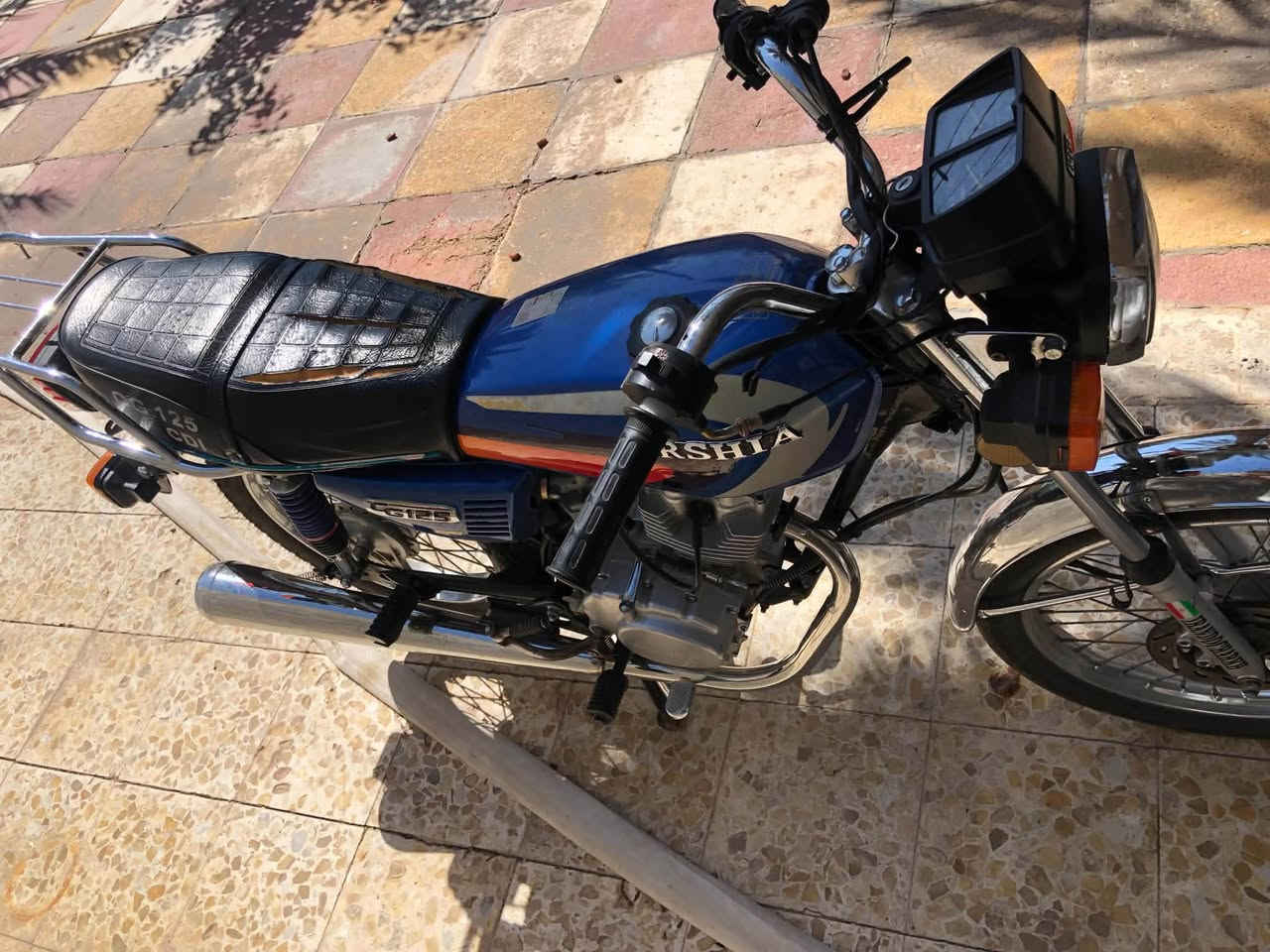 سلام عليكم مرخصت مدير الكروب للبيع دارجه اريعه كير ارشه مديل 22نازله ب 23 وكيله حمودي العارضي دراجه احله من أصوره تاخذه ربع مذب عليهه بعدهه جديده كلش مكان دراجه نجف كوفه السعر 800 وبيهه مجال الاستفسار ***********
