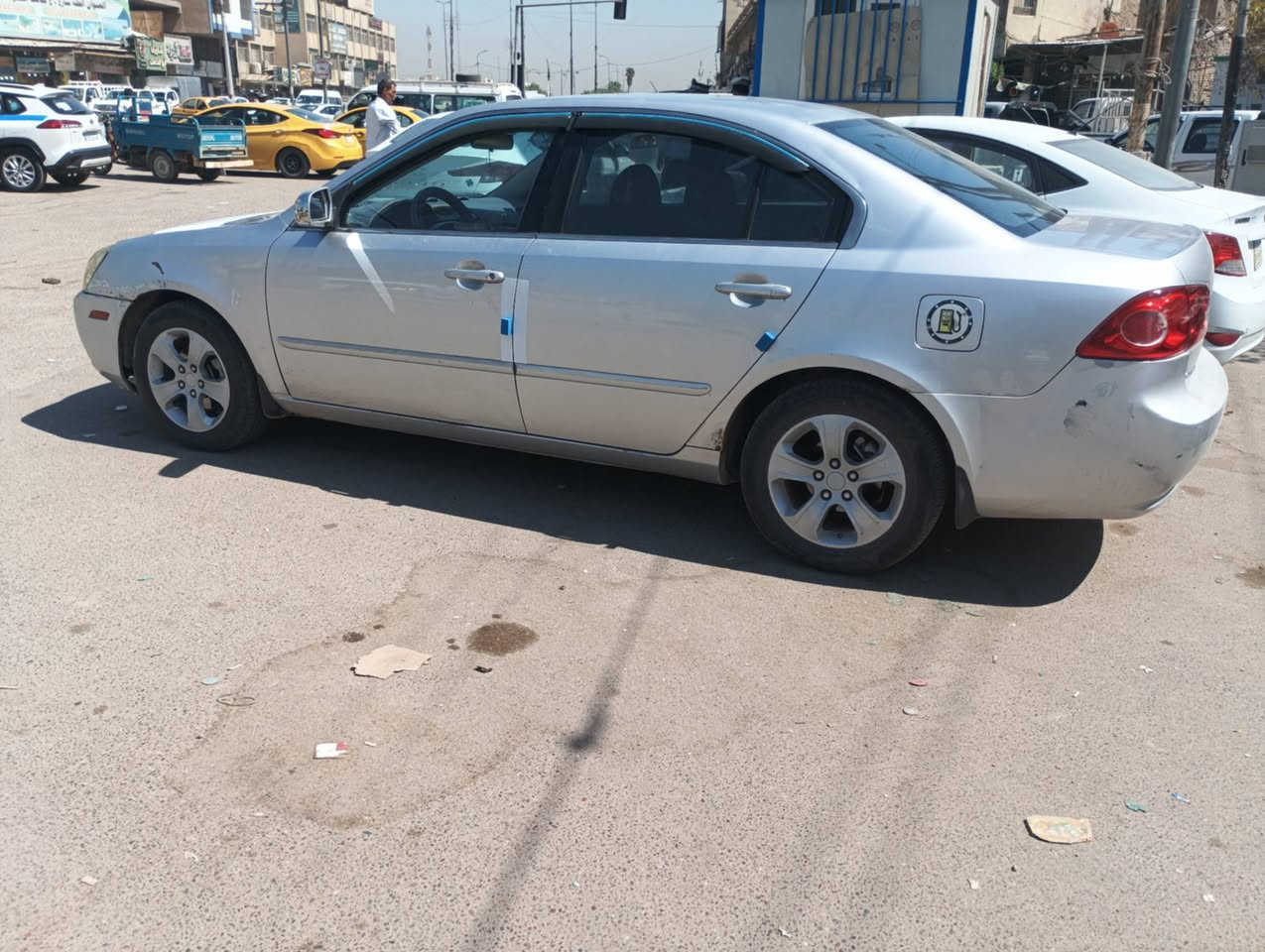 للبيع كيا اوبتيما موديل 2008 رقم نكليزي بغداد تحويل مباشر سياره جاهزه من كير مكينه حداديه تخم تاير كفاله بيه قطعه وحده صبغ وبيه بارد شويه مكان سياره حله نادر السعر 77 ورقه الاتصال ***********
