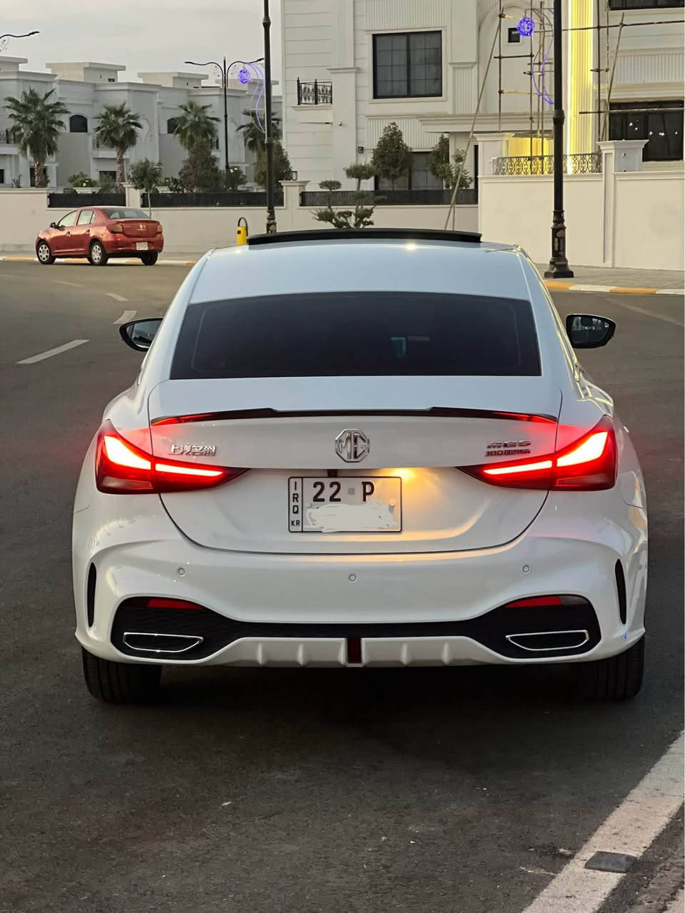 السلام عليكم 
Mg 5 شکل گیتی
سەیارەکەی زۆر خاوێنە تەنها ١٧.٠٠٠ کەمتر ڕۆشتوە
سەیارەکە فول مواسەفاتە (٥ کامێرە_ئاوێنە شەفت_شاشە ئایپاد ئاندرۆید_حەساس پشتی_سلایت_تحدیل سورحە_تەبریت مەرکەزی_گچ ئلیکترۆنی_ ….)
سەیارەکە بێ سبووخ - بێ تەحدیل - بێ شوخت
خۆم بە سفری دەرم هێناوە
گێر _مەکینە_ بەناو کردن بەشەرت
*********** أربيل, العراق
