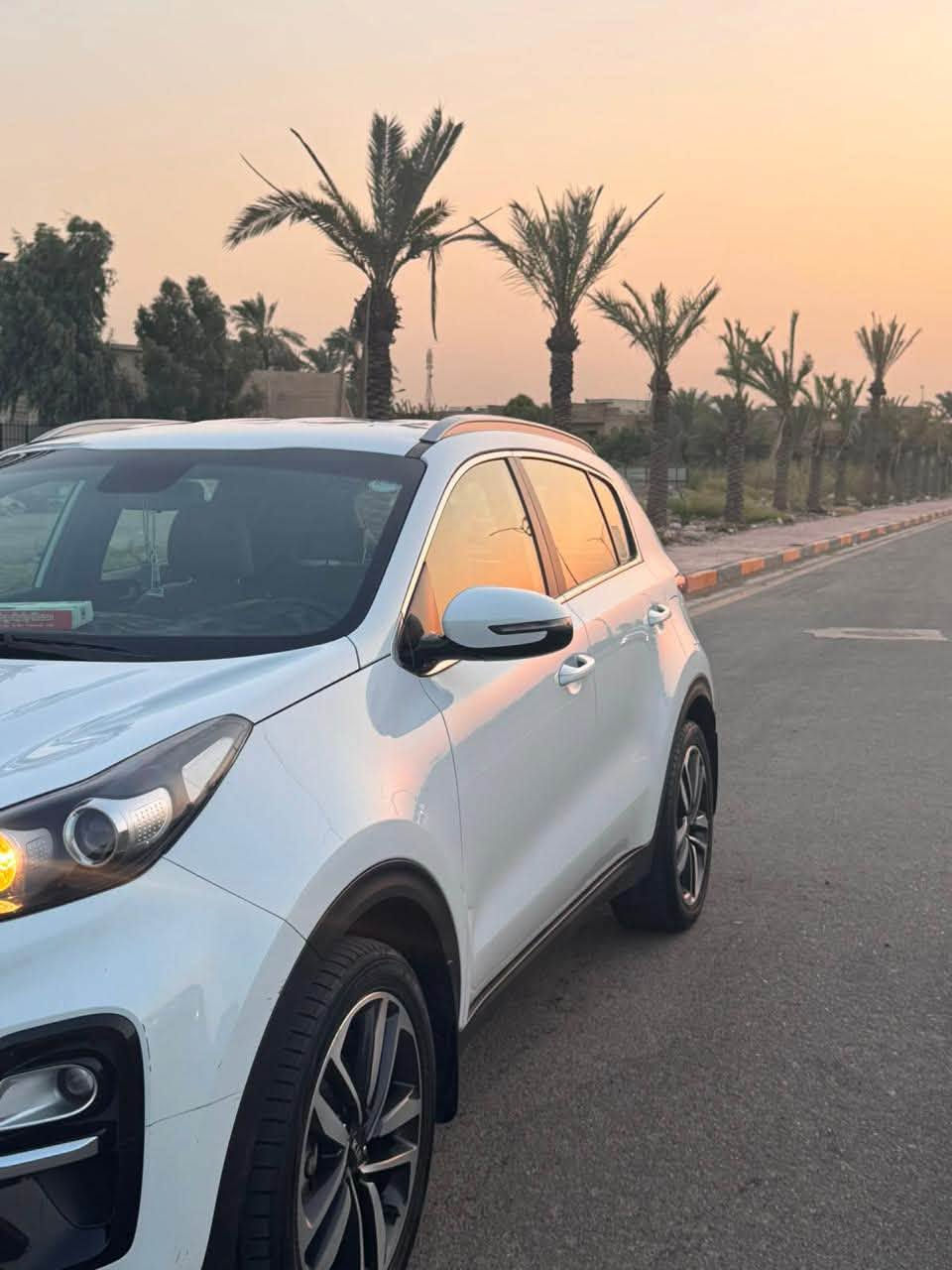 كيا سبورتج موديل 20ماشيه79على حال الشركه سبير منازل ربع باب خلفي باردفقط الاتصال***********
