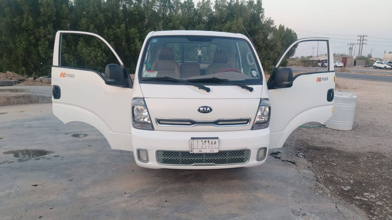 السلام عليكم كيا حمل للبيع موديل 22
ماشيه 112الف كفاله عامه 
السنويه 29 سياره حلوه ونضيفه ماماشيه 

السعر 140وبيها مجال

***********  مكلف بالنشر
