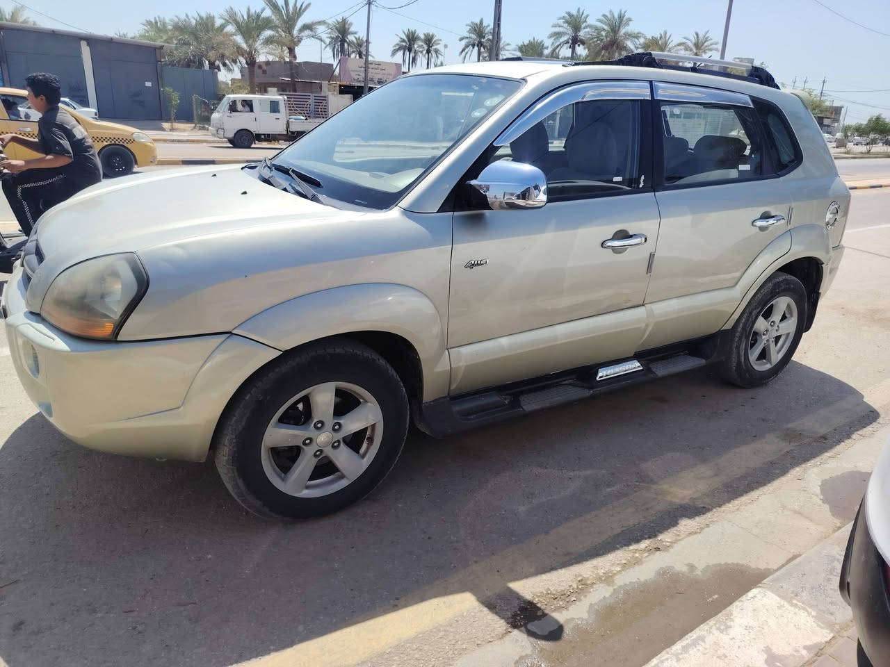 السلام عليكم

توسان موديل ٨

خليجي قطعتين كلير فقط

سياره جاهزه من كل شي

بيع او مراوس ٩٥

عنواني نجف ***********
