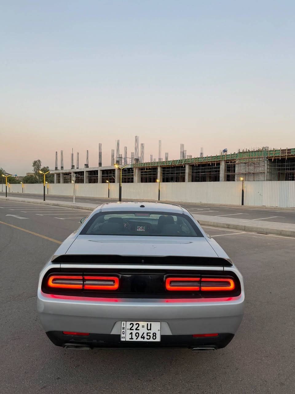 للبيع
 جالنجر sxt فتحة 6 سلندر 
Dodge Challenger 2023 SXT  

رقم اربيل بأسمي وتحويل ثاني يوم 
السيارة بدون صبغ بدون لغود بدون شاصي فقط بارد وصبغ بالجاملغ وصورة السونار مرفقة 

ماشية 21 ألف مايل 
( تو ويل المرغوب ) 
استخدام مرتب والسيارة بحالة جداً نظيفة 
 
 
• محرك V6  تو ويل 
• فتحة سقف 
• كشنات حضن 
•كشن كهرباء 
•مثبت سرعة
• سماعات AlPINE 
• شاشة  android Auto + CarPlay
• بصمة ابواب وتشغيل
• كاميرا خلفية
• تدفئة مقاعد
• تدفئة ستيرن
•تحكمات ستيرن
(( الخ …  ومواصفات الـ sxt معروفة ))
● كلشي بيها بلادي تماماً 
((( السيارة حادثها قطعة فقط جاملغ جهة السايق )))
 مكاني بغداد المنصور
السيارة رايدها بـ 208 وبيها مجال للشراي 
 للإستفسار 
*********** إتصال أو واتساب
