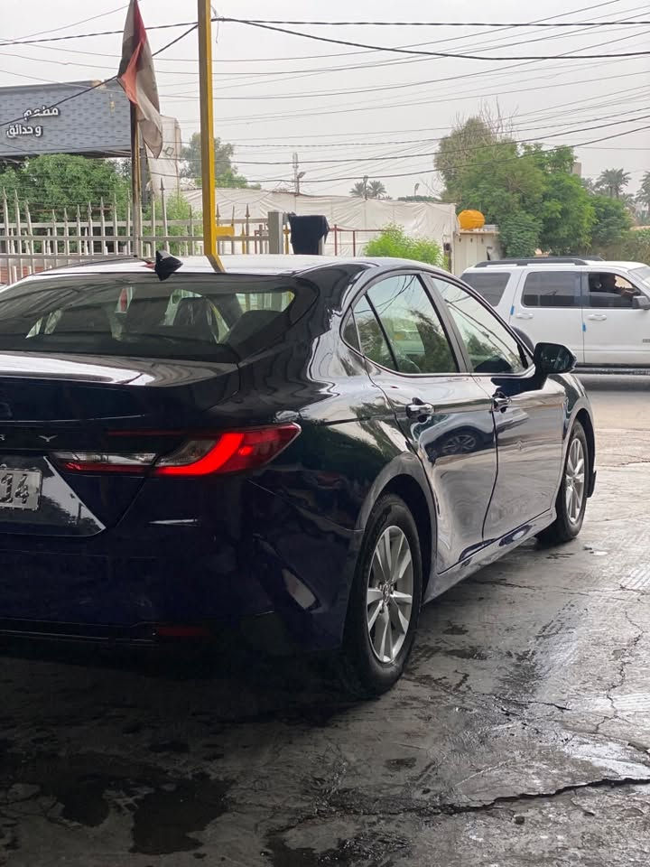 🚘 كامري 2025 LE للبيع
سيارة حلوة وجديدة، وعلى الطبيعة أحلى من الصور 😍
🔹 رقم بغداد مميز وباسمي
🔹 ماشية 11 ألف ميل فقط — بعدها شبه زيرو

⭐ المواصفات:

• شاشة
• بصمة
• كاميرا خلفية
• رادار أمامي
• رادار خلفي
• تحديد مسار
• شحن لاسلكي
• كروز كنترول
• تحكم كامل من الستيرن
• 4 جامات أوتو
• تبريد قطعتين
• وغيرها هواي من المواصفات المعروفة

🎨 الحالة:

السيارة بيها 3 قطع صبغ فقط:
• بنيد
• جام لغ
• قبغ جنطة

✅ السيارة بدون إيرباك وجميع الإيرباكات سليمة.

💰 السعر: 188 ورقه وبيها مجال 

📍 الموقع: بغداد – صليخ / الـ600

📞 للاستفسار:
***********
