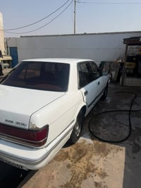 كراون سيدان • ١٩٨٨ • مكينة ٢.٥