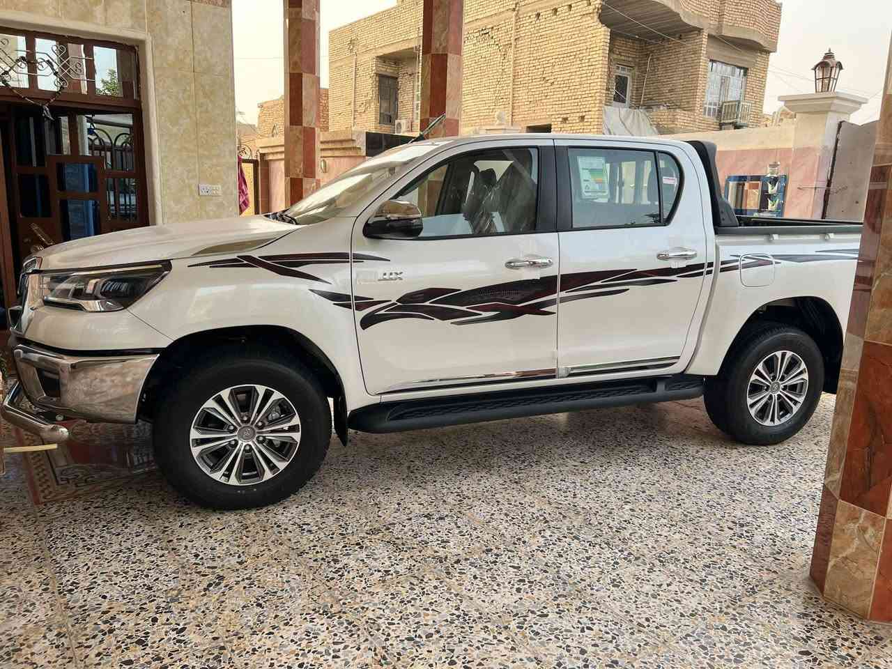 بيك اب للبيع موديل 22 رقم اربيل سعوديه  بسمي مكفوله ماشيه 80الف ***********
