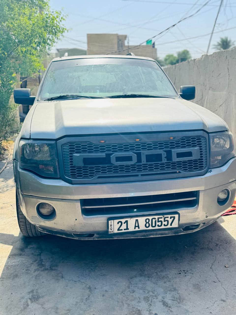 السلام عليكم فورد اكسبديشين٢٠٠٨ وارد امريكي بدون حادث محرك ٨سلندر تبريدها ثلج منفصل مقفوله من ضربه رقمها سليمانيه مكاني بغداد رايدها ١١٥ وبيها مجال ومرواس 
***********وبي واتساب
