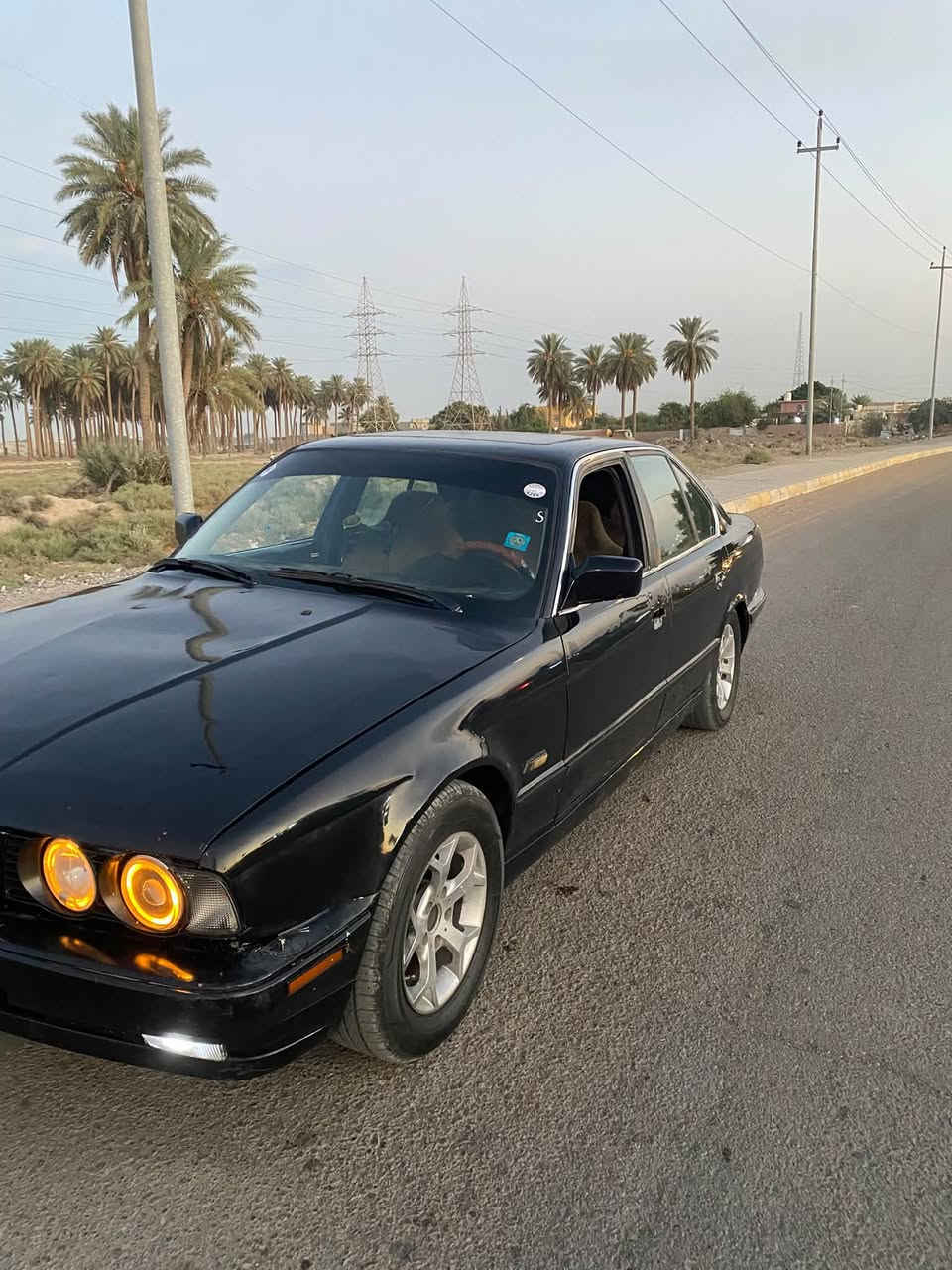 سلام عليكم  للبيع او مراوس حسب القناعه
525 كبس كير عادي

طخم امام جديد صدر

طخم خلفي جديد صدر 

كير ومحرك شرط 

 

تايرات جدد 

رقم صلاح الدين دولي تحويل ثاني يوم 

لايتات زينون اصلي 

دمام مضخم صوت 

موديل ١٩٩١ 

شرط الوكاله والتحويل 

نقوصات السياره سلايت فالته الايطه الي تكعد بل سجه 

اكسل مقفول يعني بطناش ومعدل 

السعر 40وبيها مجال شرط ترايك للبصره 

مكاني صلاح الدين تكريت 
***********
