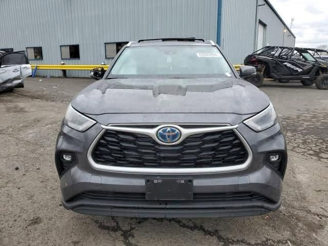 � للبيع | تويوتا هايلاندر XLE هايبرد 2023 🔥

🚘 هايلاندر XLE Hybrid
🇺🇸 وارد أمريكي
📍 ماشية 50 ألف كم فقط

✨ المواصفات والمميزات:
• فتحة سقف
• شاشة
• رادارات أمامية + جانبية + خلفية
• نقطة تحديد مسار
• سياقة ذاتية
• كشنات جلد
• تدفئة المقاعد
• تبريد 3 قطع
• مقاعد خلفية منفصلة VIP
• كاميرا خلفية

🛠️ الحادث:
حادثها بابتين عكس السايق، والمبدلات أصلي  ومصبوغة، وباقي السيارة مكفولة.

📸 صور الحادث مرفقة بالإعلان للتوضيح والشفافية.

💰 السعر: 30,000$
💵 بيها مجال بسيط 

📞 للاستفسار:
***********
