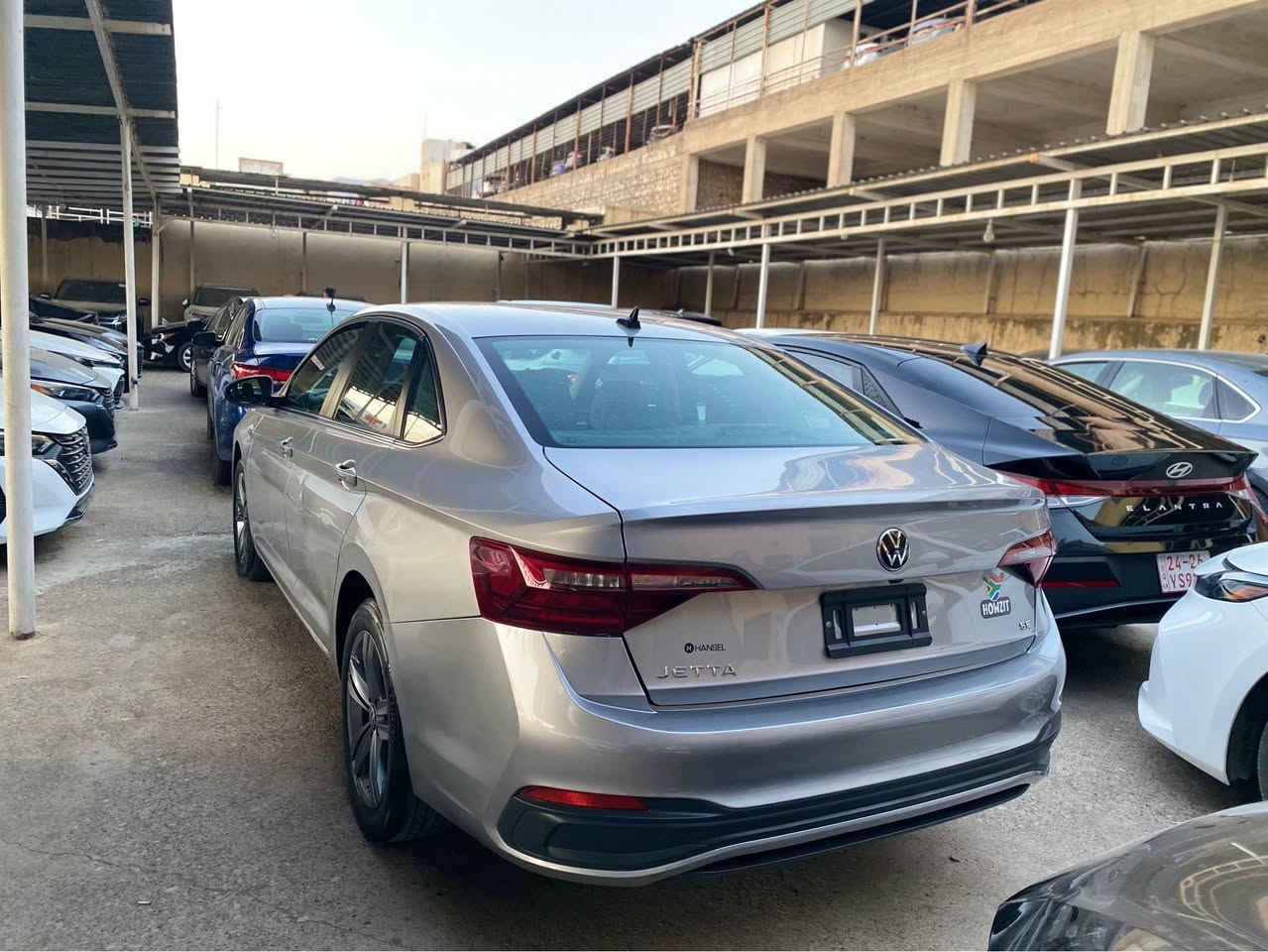 VOLKSWAGEN JETTA,2024
صبغ سياره نص باب صبغ. 
اربك سيستم. ماشي 36الف 
مصفات SEبس بدون سيلايت. 
سعر120ورقه. سيارة رقم كاتي.شرط ترقيم 
 رقم واتساب/*********** اكر, نينوى
