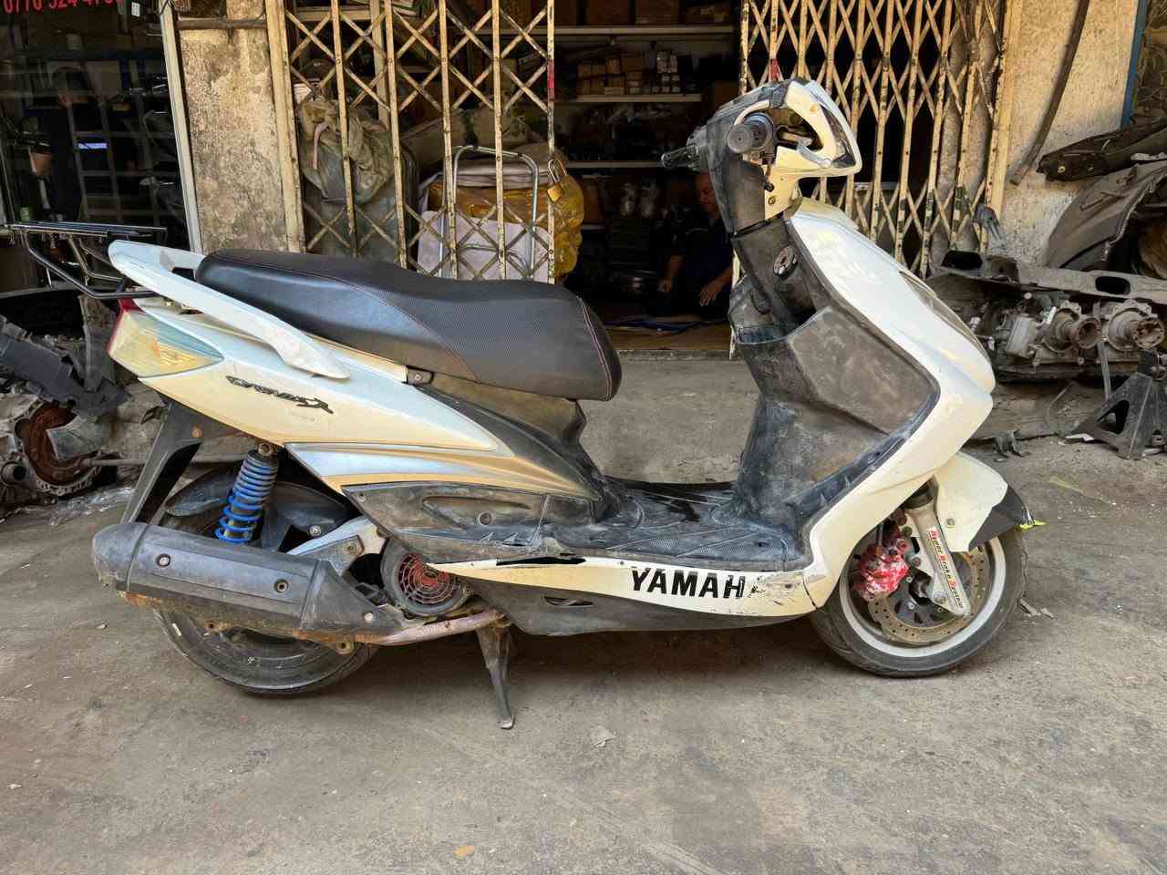 سكنس فحل نوزل 140 دراجه سلف وهندر نگره كلها شغاله دراجه مبدل بوش وبستم دراجه نص نگره كلها شغاله مابيها اي عطل هذا رقمي *********** السعر 550 الف

