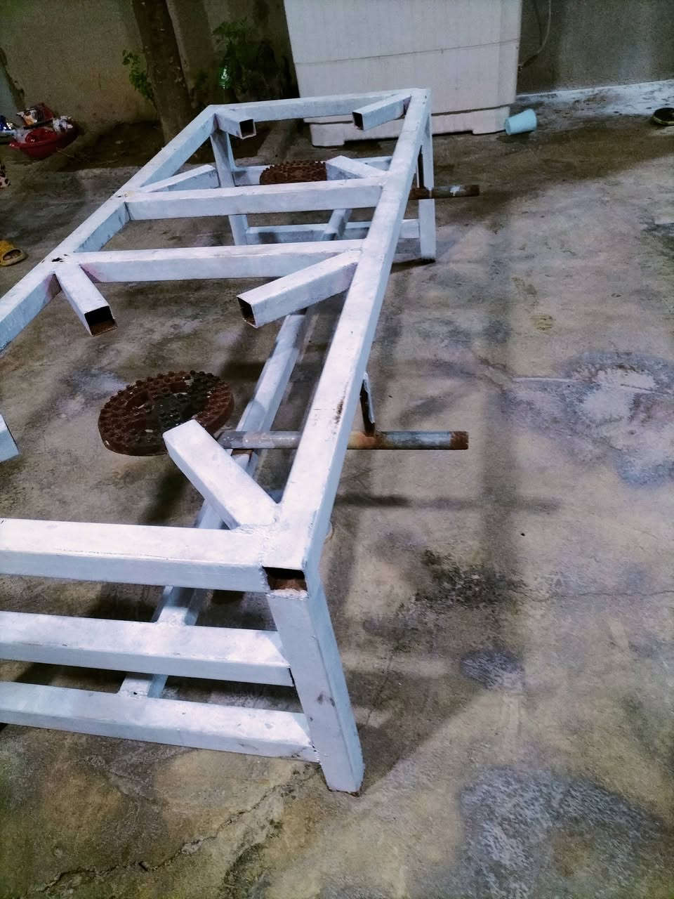 طباخ حجم كبير
طول متر ونص   عرض 60سنتيم 
ارتفاع 45سنتيم.   سعراا50بي مجال 
***********
