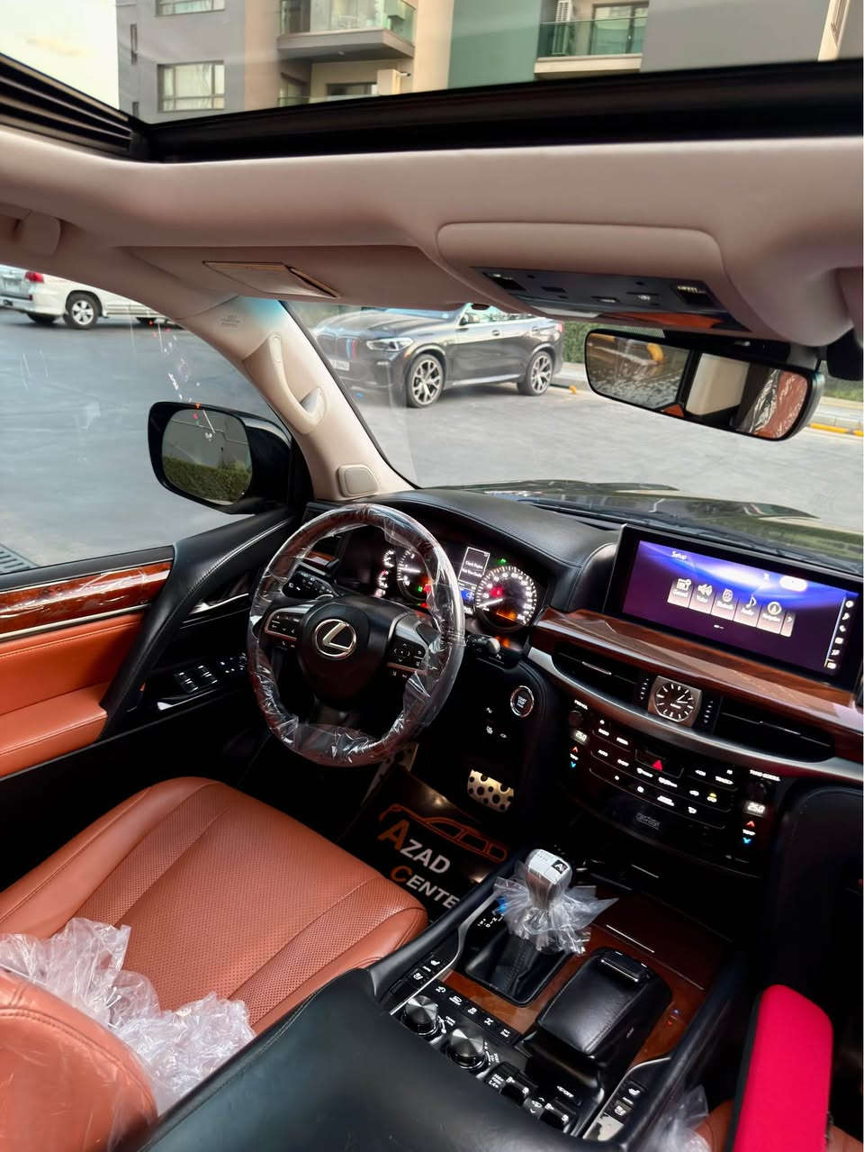 Lexus LX 570. Super sport     2018    63,000km
﷽

🔻ارخص سعر بكل العراق
أخت زيرو بل كارتون 📦📦
🔷(سياره بدون بدون موراوس )
🔹لكزس 2018   LX 570
🔹بريمی 📦 داخل مشمشی
🔹 مكفولة كفالة عامة من الدعامية إلى الدعامية
‏‎بدون صبخ .بدون بارد  ،بدون رصعات ،بدون حتى شخط🔹
‏‎دعاميات هم بدون صبغ ،رمل مابي ،لحية بدون صبخ ..بقية كلها بشرط

🔹ماشية 63 الف 
               
 فول فول المواصفات 🔹
‎  ➕بصمة➕ الانزلاق➕ورقة البيانات➕شغال كشن جلد و هيلتر 
الاحتلال➕راس ديفيد➕ 5 كاميرات  ➕ثلاجة➕زينون، جلد جاف  تدفئة شفط التبريد خزينة➕هواء مزدوج➕نظام ايكو سبورت,➕حساسية الديك المؤخرة  مرايات➕الفتحة➕باب خلفي جك➕رادار إمامي

محرك كير بشرط مامفتوح 🔹
سيارة حيل نظيفة كلشي عل بلاد لوك
سنوية زنكة كلشي جديد مدفوع لـ2031
باسمي السنوية بشرط تحويل و خرامة 
سيارة مابيـها دينار مصرف كامل من كل نواحي

نظافه ١٠٠٪؜ كامل سيرفس بدون نقص و بدون مصرف🔹
سياره مال بيت أي نقص مابيها 4 إطارات جديدة تحتها

نفسي يوم /تحويل و وكالة حاظر 
مكانك /داخل سليماني

🔸سعر 640$
🔸موبايل/ *********** السليمانية, العراق
