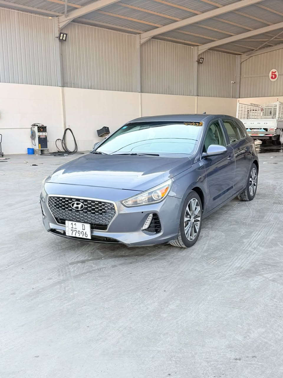 النترا 2019 مواصفات GT بسعر مناسب
رقم بغداد سنوية وهزة جديدة 

مكينة 2000 

تحكم ستيرن 

درايف مود 

مانع انزلاق 

تخم تاير جديد 

صدر جديد 

ويل كروم 

تبريد ثلج 

ماشية 80 

بيها دعجات بسيطة وانصبغت ع كدهن تقريبا ٤ قطع صبغ فقط بدون قطرة معجون 

الشاصي واللغد والتكم والقمارة مكفولات بوضع الشركة بدون قطره صبغ السيارة بيها فقط طخات بسيطة وصلحتهن ع كدهن بدون اي دواخل 

🛑 ملاحظة ابيعلك صبغ حزام اكفلها من الشاصي واللغد والتكم والقمارة والدواخل 

السيارة جديدة بوضع الشركة مكينة وكير ممفتوحات 

نظيفة كلش بدون اي نقص 

السعر 90 $ وبيها مجال بسيط 

العنوان / واسط - الصويرة 

***********
