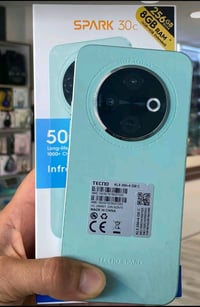 تكنو سبارك 30c • ٢٥٦ • شاشة ١٢٠ هرتز