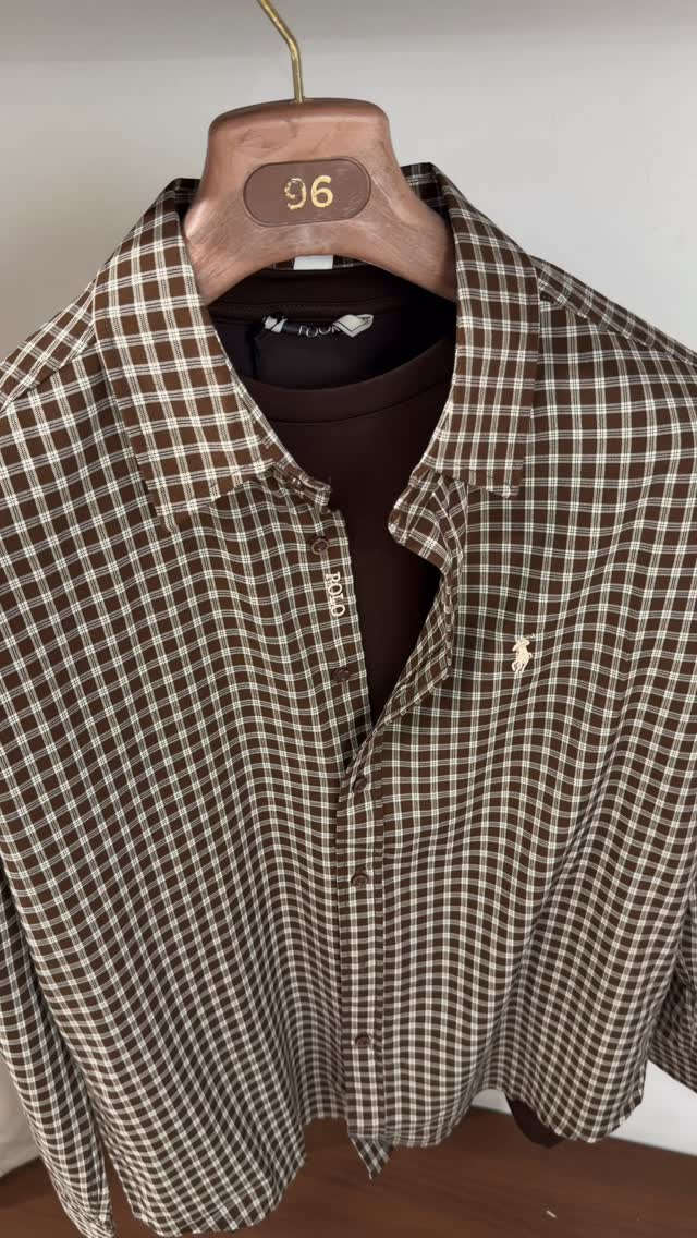 علق *تم * يوصلك السعر دايركت 📥 
.
جديد وحصري من ازياء 96 Fashoin 🌋
-
القياست :S- M - L - XL - XXL-

للحجز والاستفسار مراسلتة الصفحة او الاتصال🚚

‏‭***********‬
