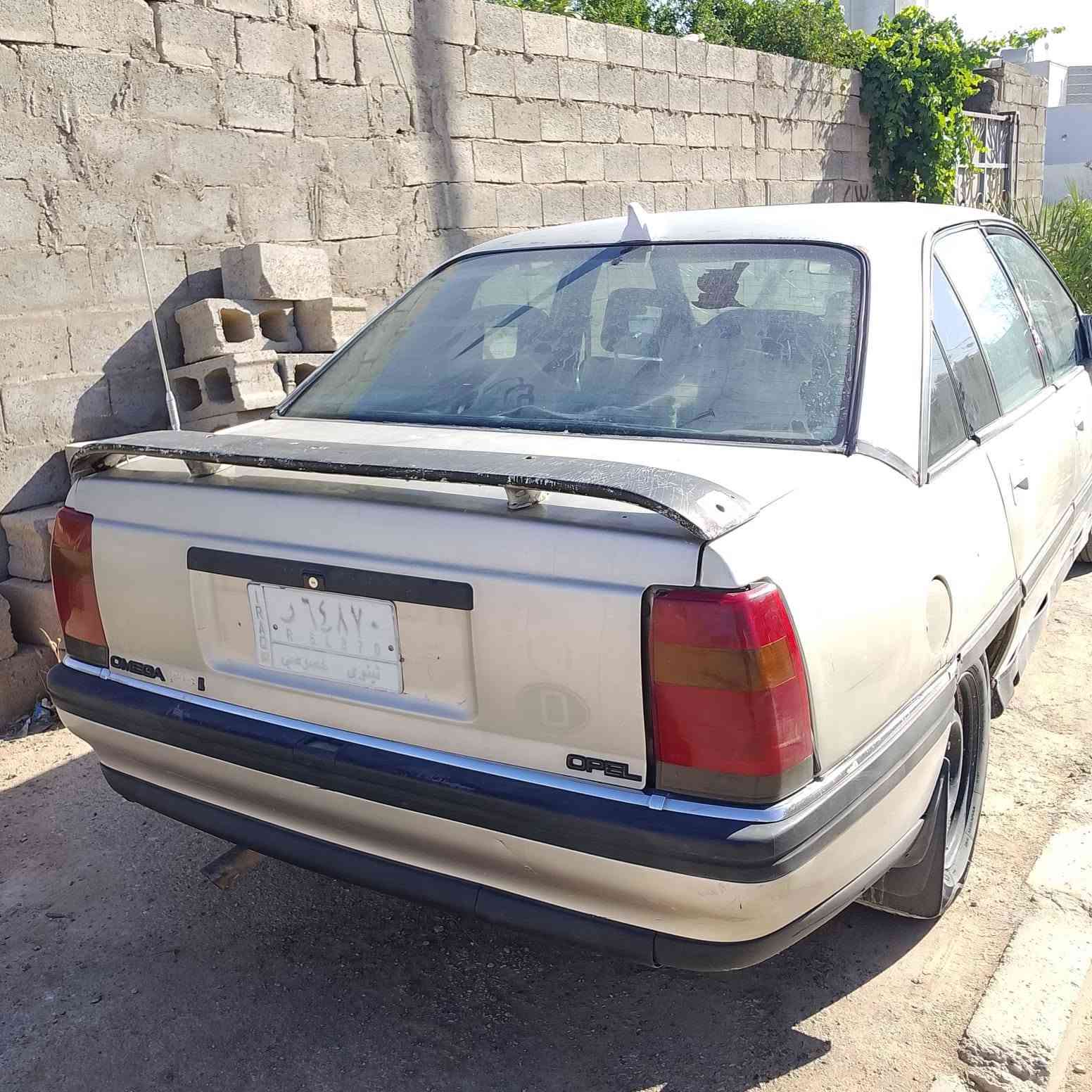 السلام عليكم سيارة اوبل اميكا للبيع رقم نينوى سنوية 2029 سيارة مكينة كير مكفول السعر 28 وبيهة مجال بسيط مكاني رمادي واذا اكو مراوس وادفع فرق ميخالف *********** وبي واتساب
