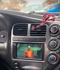 شاشة كيا • كار بلاي • تشغل فيديو