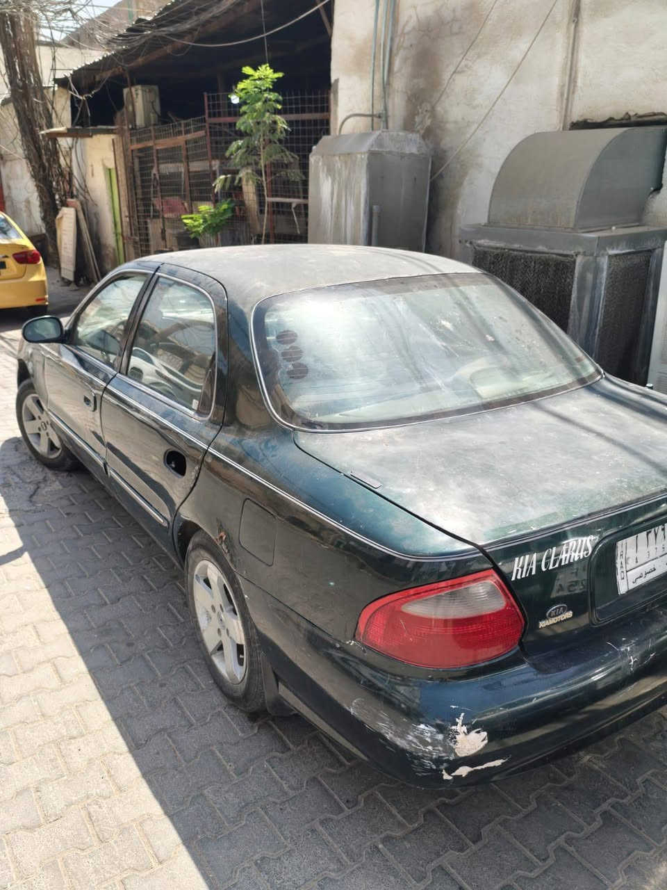السلام عليكم سياره
كيه كلاريوس مديل 2000

البيع سعر 25

وبيها مجال تواصل عل رقم 

***********
