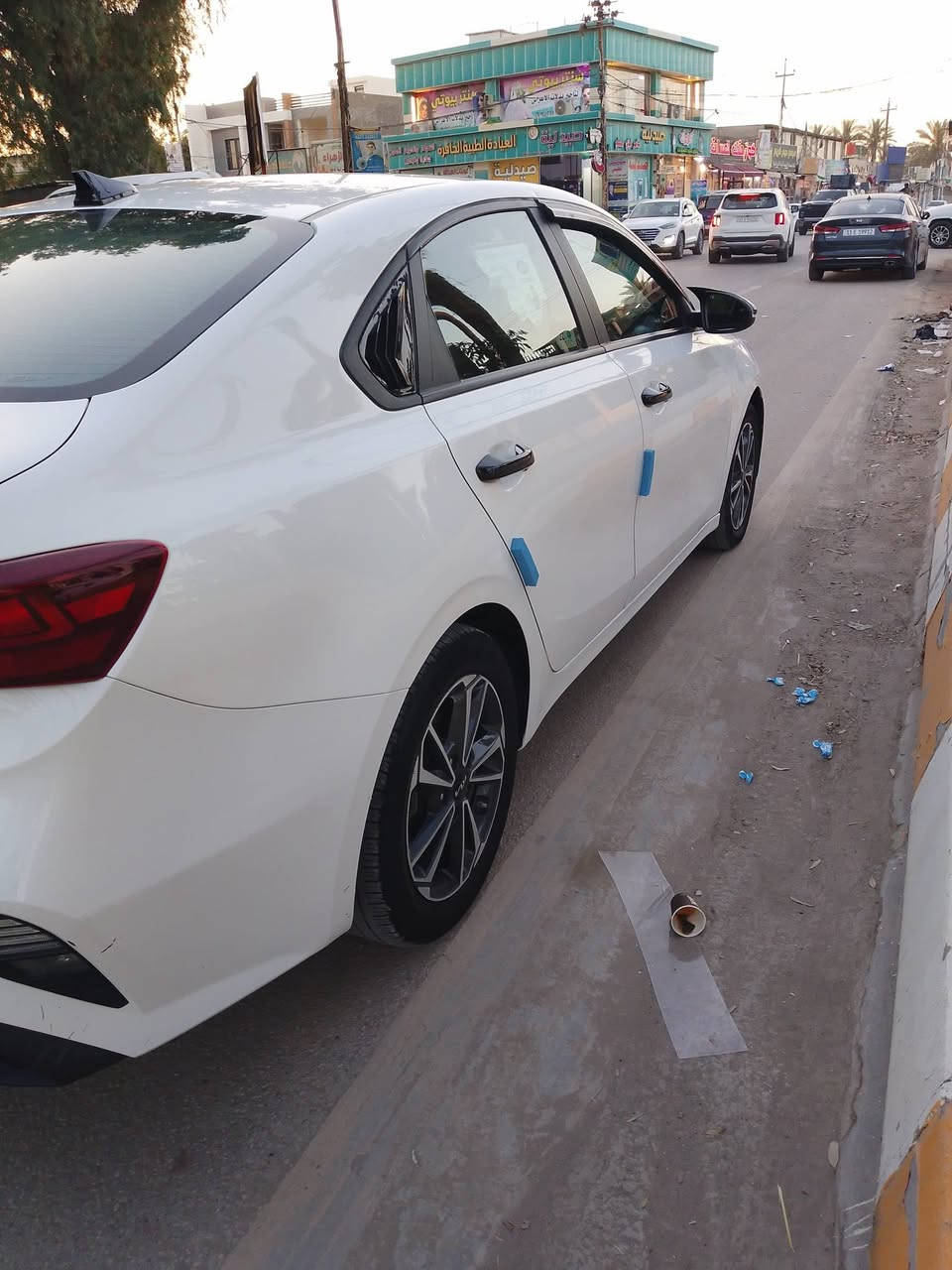 فورتي موديل 2023 معوقين  جاملغ وبنيد فقط والباقي قطره صبغ مابيه ولا بارد محرك 2000 دوش رقم بغداد ماشيه 85 للاتصال ***********السعر 130
