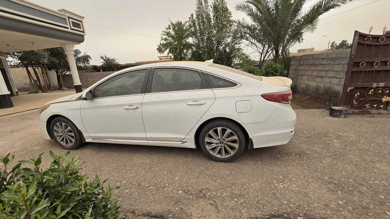 سلام عليكم سوناتة 15للبيع بيها اربع قطع صبغ كلير باقي السيارة كلها كفالةوارد امريكي مكينة 4سعر 105وبيهة مجال***********
