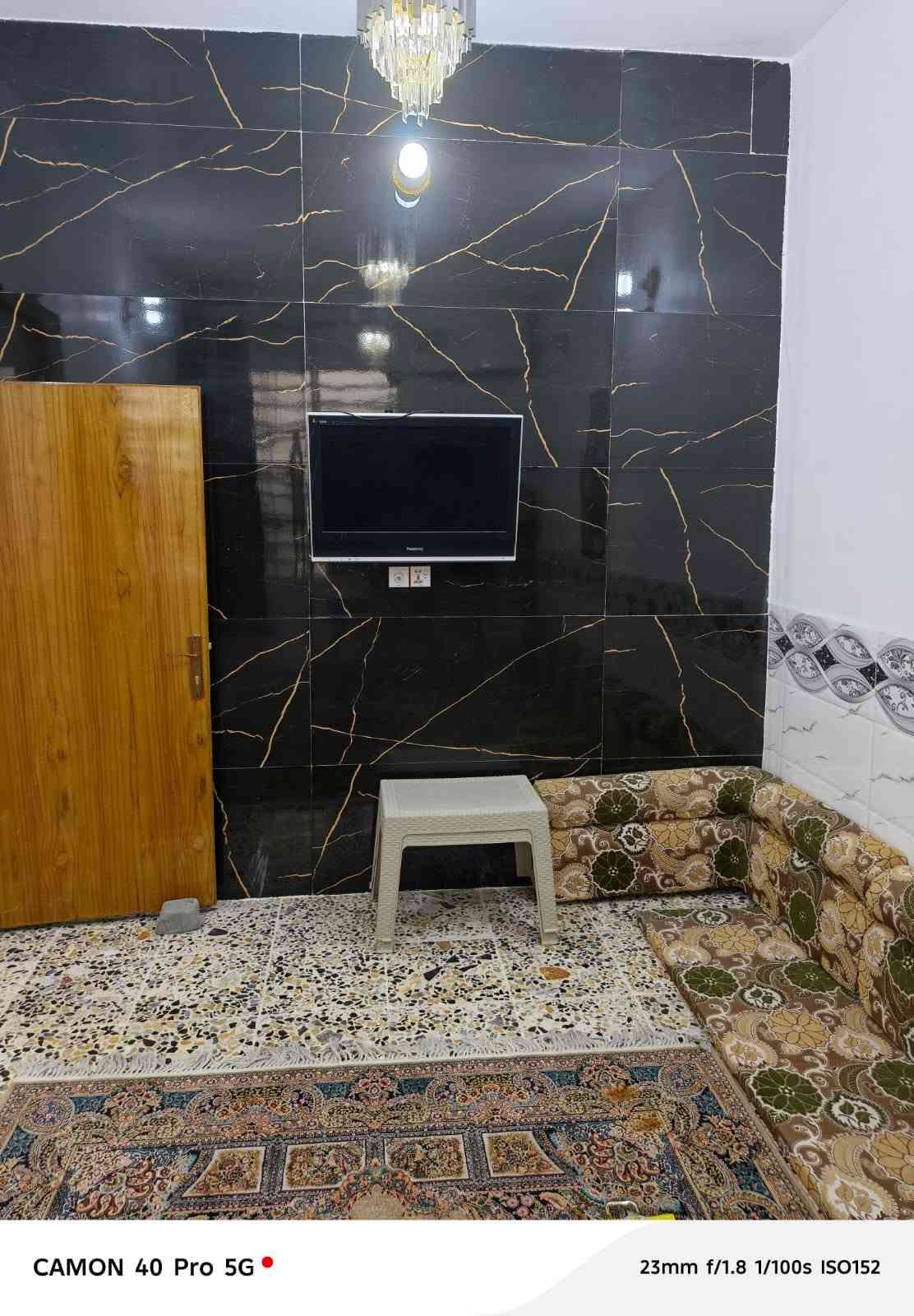 ٤🏠.بيت ١٠٠متر للبيع ب النداء منطقة ٥٨فوك من المدرسة الوردية السعر٧٠مع مجال بسيط بيت جديد.
🔴طابق واحد الاساس صب والسقف صب كاشي وسيراميك. 

🔴يحتوي ع غرفة وصالة ومطبخ واستقبال وصحيات. 

للأستفسار ع هذا الرقم *********** واتساب. 

ملاحظة / يوجد لدينا جميع العروض(ايجار، رهن، بيع، شراء).
٤🏠.بيت ١٠٠متر للبيع ب النداء منطقة ٥٨فوك من المدرسة الوردية السعر٧٠مع مجال بسيط بيت جديد.

نص مكتوب في الصور:
- CAMON 40 Pro 5G 23mm f/1.8 1/488s ISO50
- CAMON 40 Pro 5G 23mm f/1.8 1/100s ISO161
- CAMON 40 Pro 5G 23mm f/1.8 1/100s ISO282
- CAMON 40 Pro 5G
- 23mm f/1.8 1/100s ISO97
- CAMON 40 Pro 5G 23mm f/1.8 1/100s ISO306
- CAMON 40 Pro 5G 23mm f/1.8 1/100s ISO152
- 23mm f/1.8 1/100s ISO195
- 23mm f/1.8 1/100s ISO173
- CAMON 40 Pro 5G 23mm f/1.8 1/100s ISO343