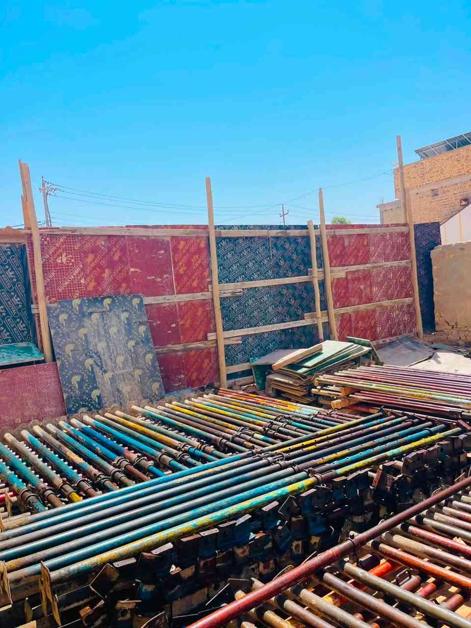 جكات للبيع حاضن وعجمان 4متر و5 متر سعر مناسب ***********
