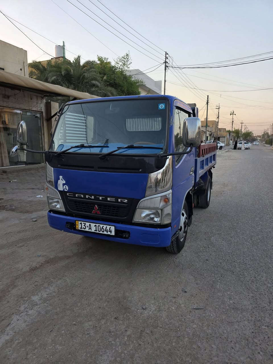 سلام عليكم  .. كنتر قلاب كير ب دشبول ( زيرو ) موديل 2003 أصل ما معلايه 
مكينه 33 
السنويه لغاية  2029
رقم انكليزي  الجديد 
مكان السيارة العمارة 

رقم الهاتف ***********
