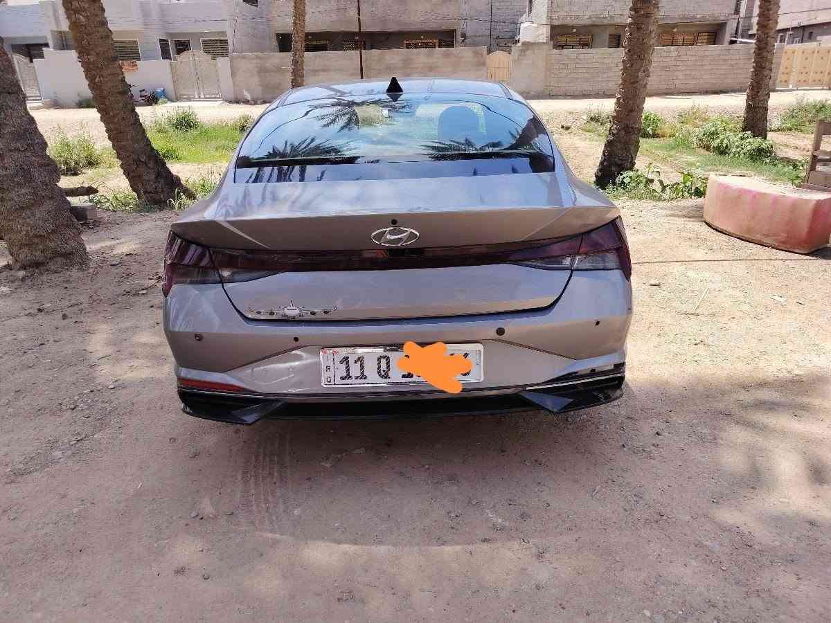 النترا 2023 هايبرد فئة( بلو)  الاقتصادي رقم  بغداد
المواصفات: 

1-بصمة تشغيل.

2-دخول بصمة.

3-تشغيل عن بعد. 

5-صندوق ذكي 

6-رادارات 360 درجة نظام النقطة العمياء.

7-نظام محافظة على المسار.

8-قيادة ذاتية..

10-رادار خلفي 

12-بك لايت LED

13-كشنات تدفئة.

14-تحكمات ستيرن كاملة

15-تبريد شاشة مناخين منفصلين.

16-شاشة معلومات  ابل كار بلي+اندرويد اوتو  

17-شاشا كامرة.

18-نظام صوتي سماعات boss

19-autohold اوتوهولد 

20-هاند بريك بصمه

21-وضعيات قياده ( سبورت ، نورمل ، سمارت)

22-مراية وسطية تعتيم ذاتي

Abs &Esp. 24

حادثهة بصندوق بأمريكا وموجوده صوره

وبالعراق صار بيه بارد الباب خلف السايق وموضح بصور

وجاملغ الخلفي  طخة ماطور خفيفه ومصلحه

للاستفسار

***********

السعر 145 وبيه مجال
