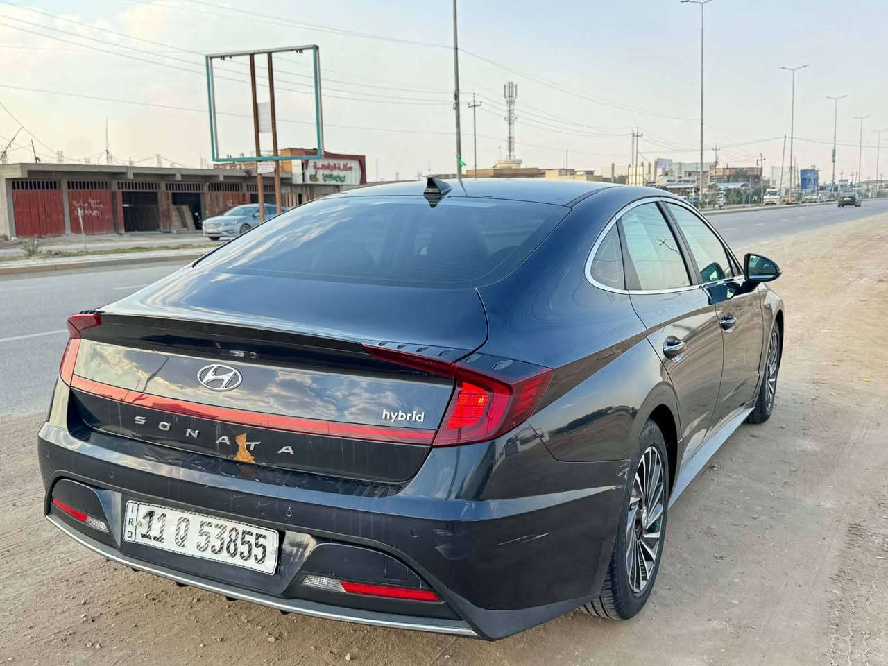 السلام عليكم
سوناتا هايبرد 2022 رقم بغداد للبيع 
بدون ايرباك بدون تبديل حادثها فقط الجنطة وبيها رصعة بالباب 
بصمة ابواب وجنطة وتشغيل

تشغيل عن بعد 

رادار امامي وجانبي نقاط عمياء   وتوقف ذاتي  وتحديد مسار 

شفتات ستيرن

لايت زنون عالي ناصي 4 عدسات 

4 وضعيات قيادة.

اوتو هولد

سايد بريك دكمة

قطعتين تبريد

تبريد منفصل 

شاشة وكامرة دوارة

اشاير بالمري ويل كب 

صندوق ذكي يفتح عند الاقتراب 
السيارة كلش جديدة ومناقصة اي شي 
السعر 160$ 
للاستفسار ***********
