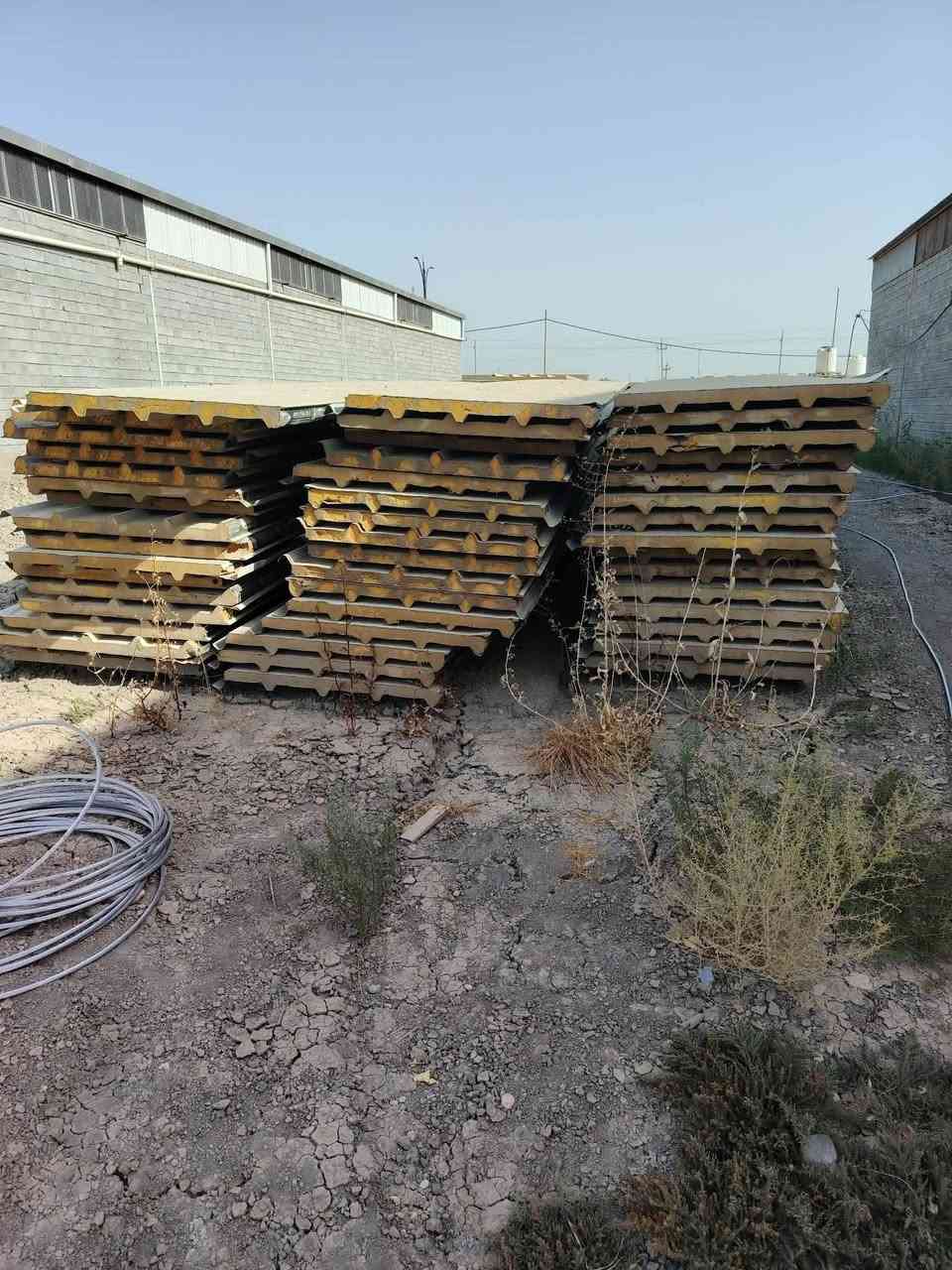 سلام  عليكم  للبيع  
سندويج ابو النحله  نضيف جدا جدا  
العدد 120 قطعه 
 60قطعه طول 8/ونص 
60 قطعه طول 9/ اله ربع 

📍سعر المتر 12 الف 

كربلاء -الحسينيه  قرب محطه الاكارم 
***********
مكلف بالنشر  اتصل وتدلل ❤️
