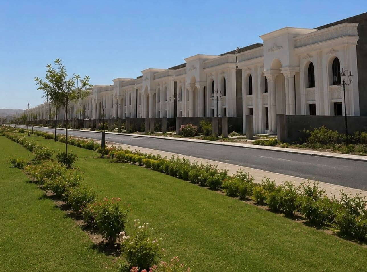 داڤۆس ستی • فيلا ٢٠٠م • فيلا ٣٢٠م