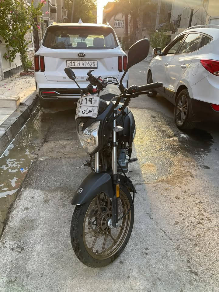 دراجة Rk 200cc مرقمة
دراجة Rk 200cc مرقمة
نظافة ٩٠٪؜ ماشية ٢٢ الف تقريبا مكينة مكفولة  تحتاج فقط تبديل باتري والسلف شغال دراجة مريحة جداً وزيتها ارقه نوع ومداريها  سعرها ٢١٠٠ وبيها مجال للشراي تجي تفحص بنفسك وتجيكها للتواصل واتس *********** .
