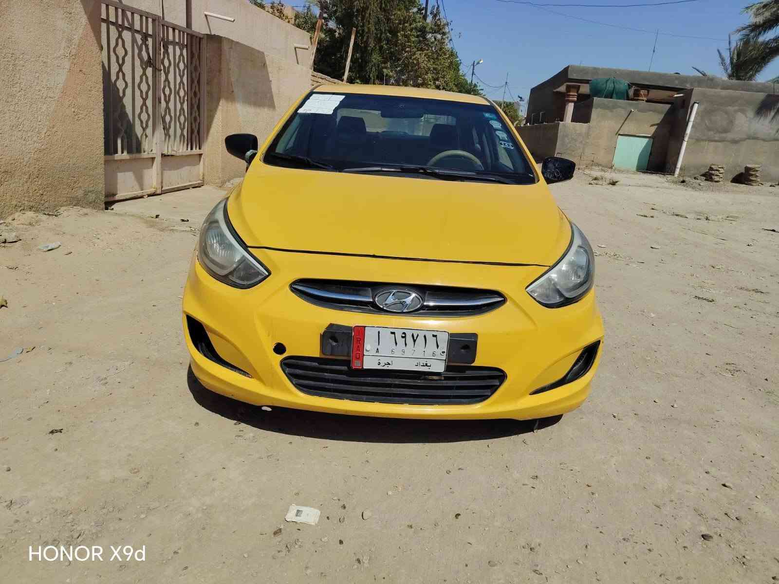 سلام عليكم  اكسنت امريكي ٢٠١٥ بيه طخه شبر بلجنطه ولباقي مكفول مكينه ١٦٠٠  مكينه جديده كير جديد  رقم بغداد سنويه ماصاقطه كهربايات كامله  تبريد ثلج حداديه هم زينه سياره مانقصه شي  مكان سياره بابل سعر. 74وبيه مجال بدون مراوس اتصال ***********

نص مكتوب في الصور:
- HONOR X9d