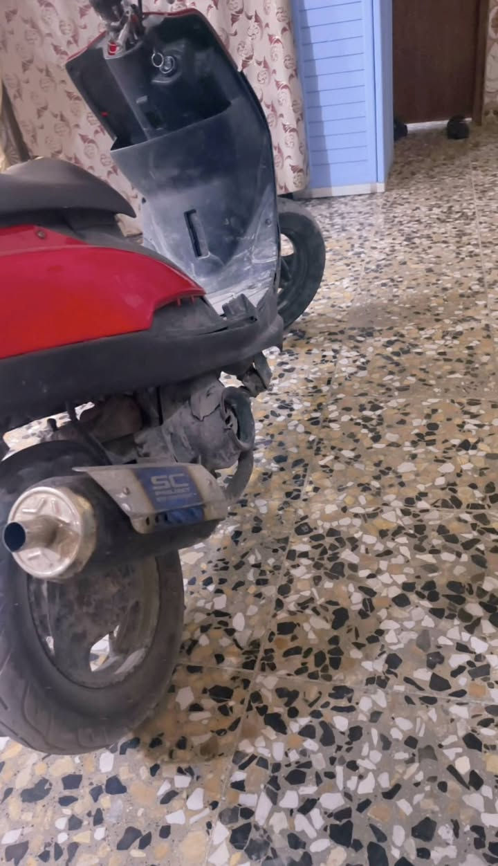 🩷🩷السلام عليكم شباب دراجه ماكس عدله دراجه تخبل شلعه و معدل دراجه نكره سلف وهندر بريكات بالمكان ماكينتها برغي ما مفتوح بيها الدراجه بلاديه بيها بس صالنصه رياضي نقصها بس سيبايه الدراجه طير بلشارع وربع ما تصرف عليها تجي تنكر وتطلع دبلاتها شغاله مكاني بلديات سعر 275 بيها مجال رقمي *********** راسني وتدلل🩷🩷
