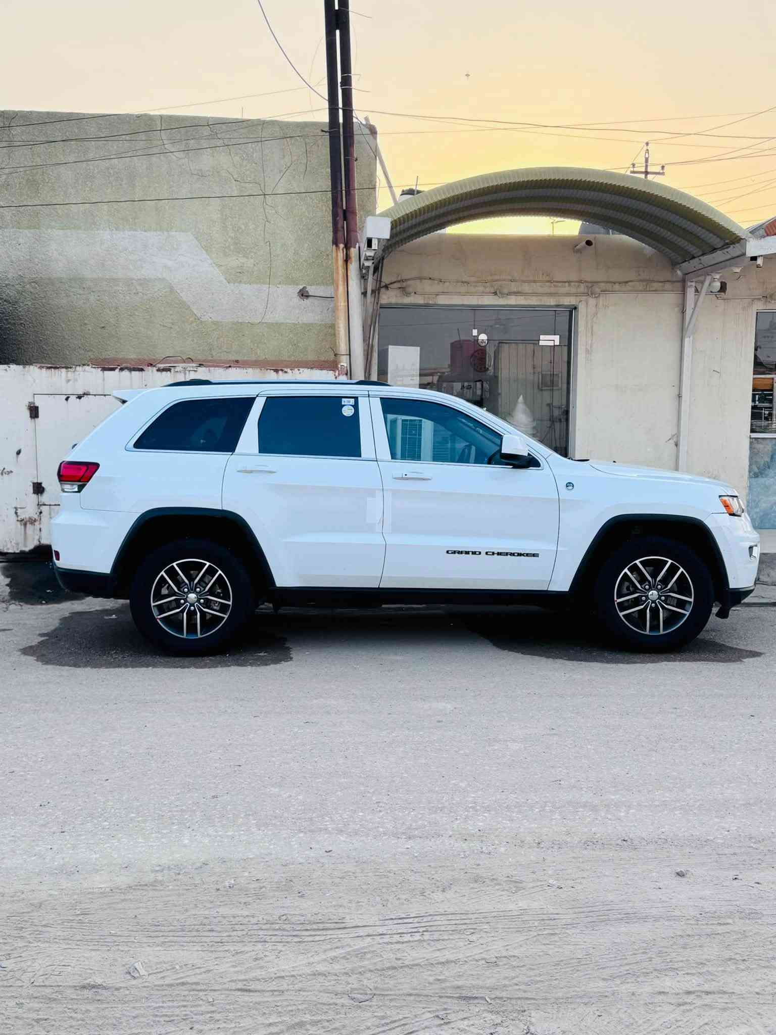 شيروكي جراند • ٢٠٢١ • فور ويل